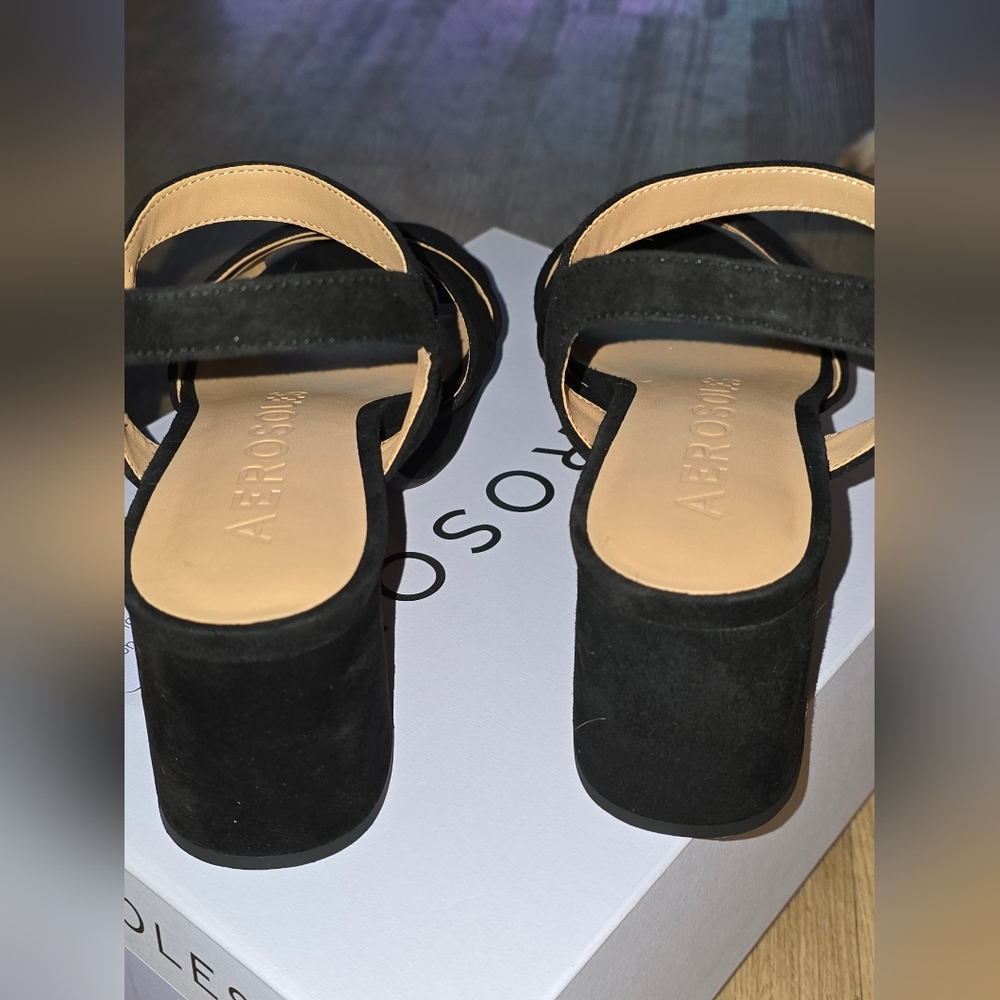 Aerosoles Cosmos Black Suede Block Heel Sandals – 7.5M – NIB - Picture 7 of 14